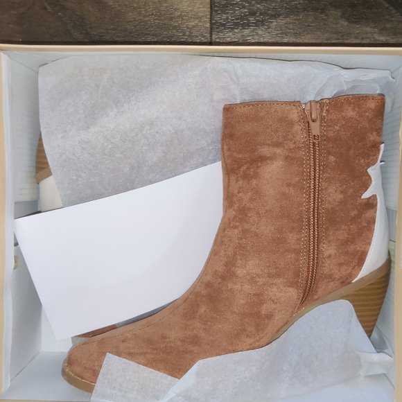 NIB YOKI VELLA- 52 RUST WESTERN BOOTS - Picture 2 of 6